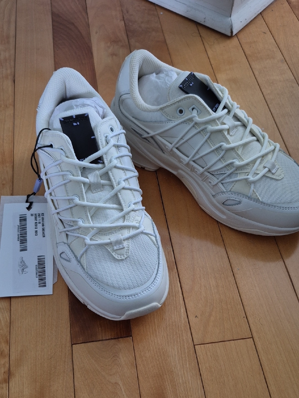 McQ Ico Aratana Sneaker - Off White
